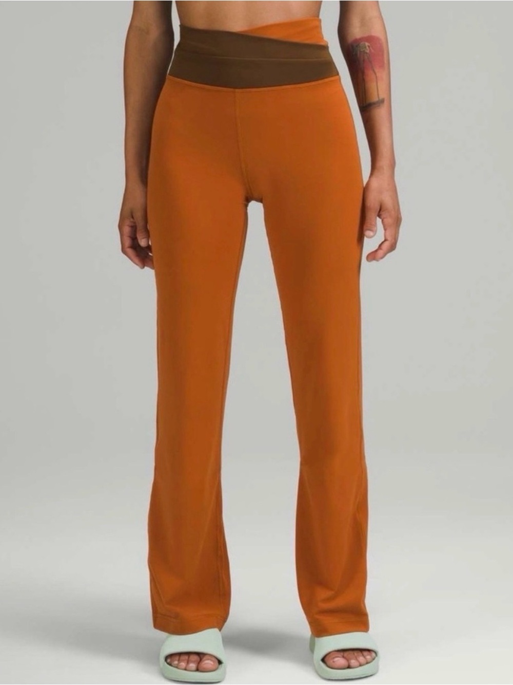 Lululemon Throwback Astro Pant